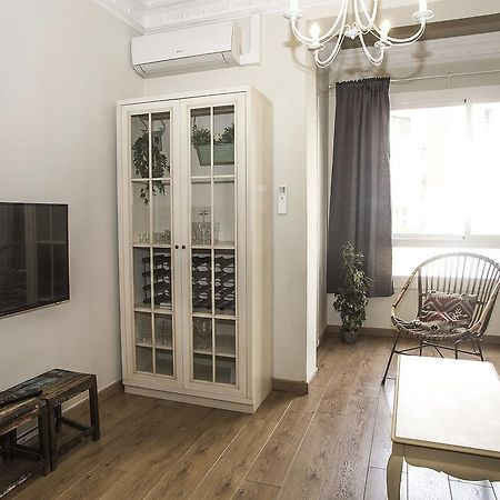 Mai & Maud Paralel Apartment Barcelona Buitenkant foto