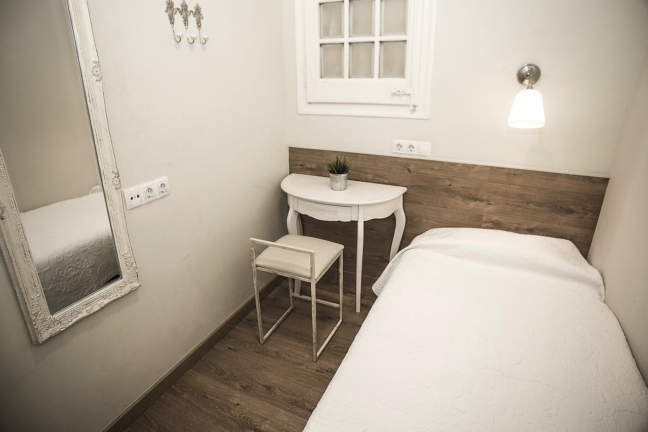 Mai & Maud Paralel Apartment Barcelona Buitenkant foto