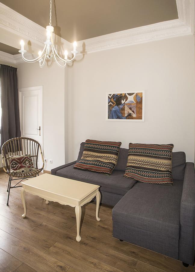 Mai & Maud Paralel Apartment Barcelona Buitenkant foto